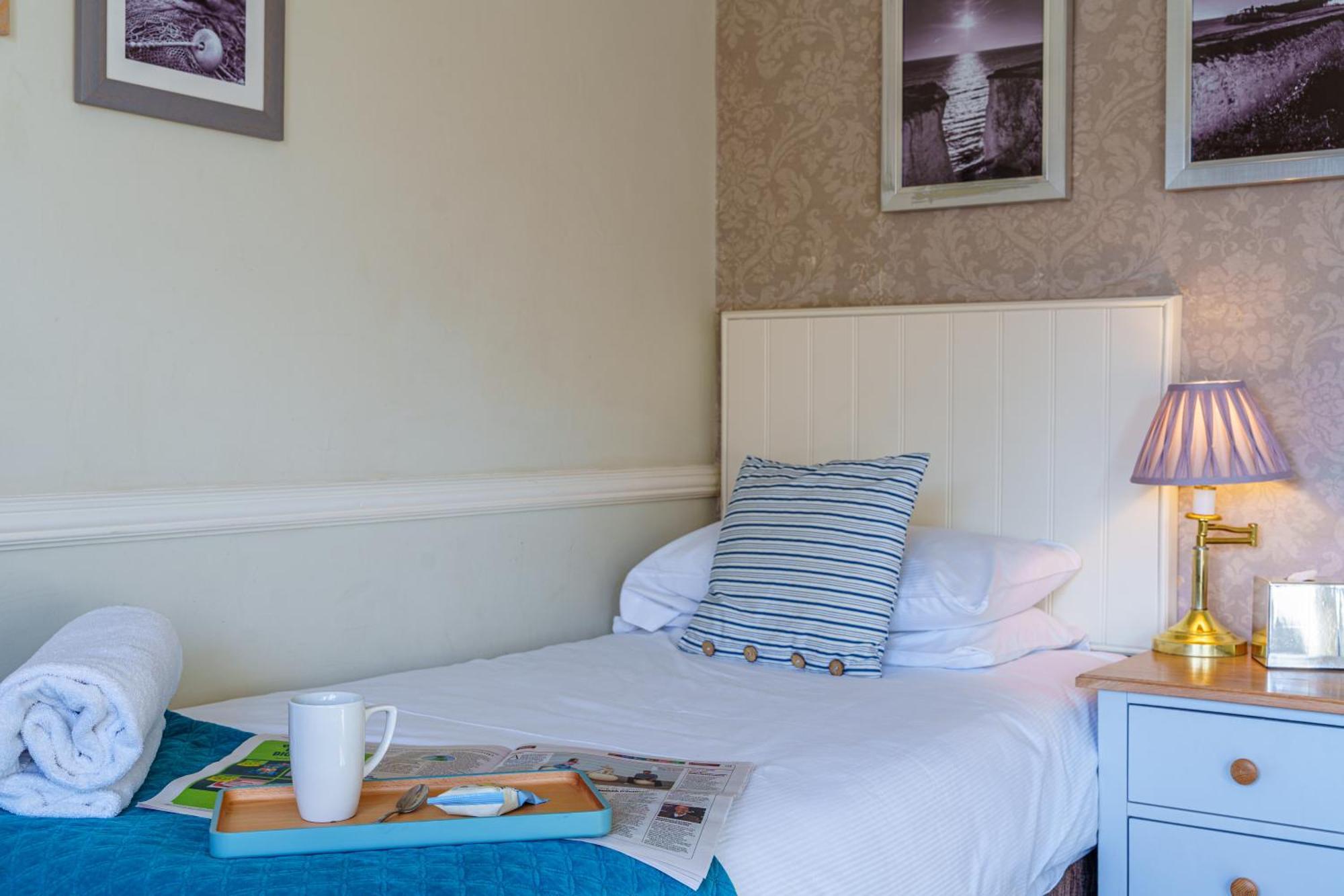 Botany Bay Hotel Бродстеърс Екстериор снимка
