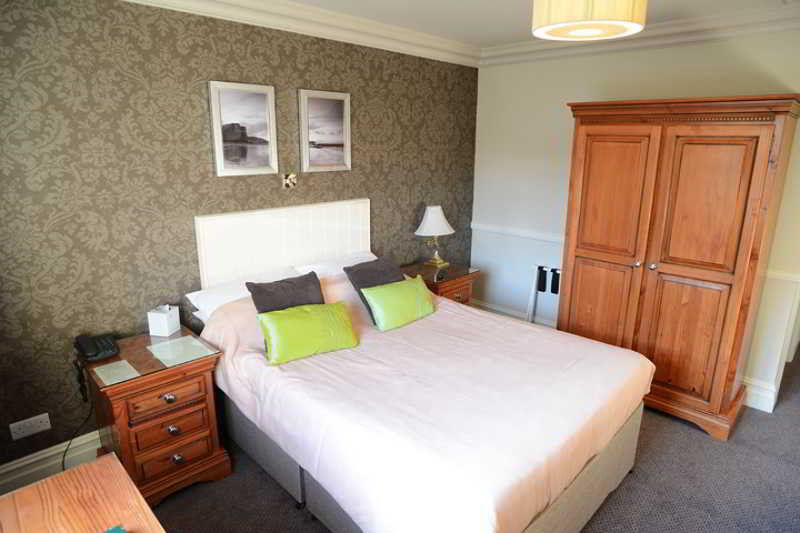 Botany Bay Hotel Бродстеърс Екстериор снимка